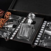 ���������� ����� ��� ���������� ����� �� ��������� � �������� Sterling Whisky Stones 300�� WS601D