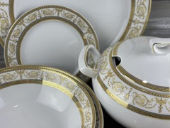 �������� ����� Yvonne ������� ����� 12/44