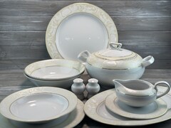 ����� ��� ������ Yvonne �������