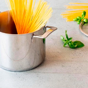 ���� ������ Signature A779905