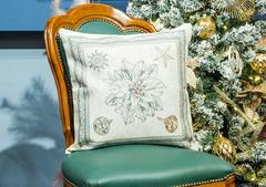 ��������� � �������� � ���������� ����������� ����� ��������� 45�� CLGrisLTCojin-3-45x45DAC