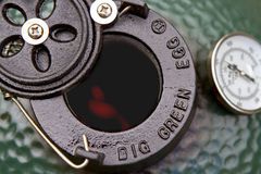 ����� Medium Big Green Egg M 38�� 117625