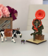 ��������� ������������� Clarabelle the Wine Cow 16�5�11�� 47905
