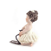 ���������� ĳ������ ������ �� ������ 9,5�� Marie