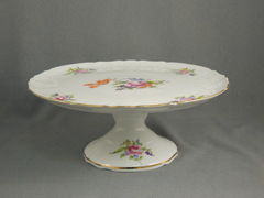 Тортовница на ножке Bernadotte Мейсенский букет 32см