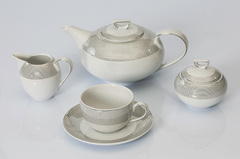 ������ ������ Yvonne ���������� ����� 250��