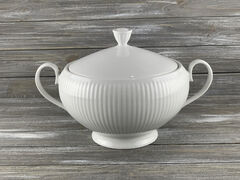 ������ � ������� Dalia C001 3�