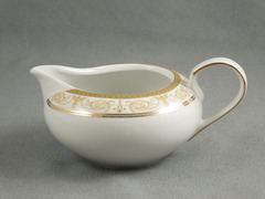 ������� Yvonne ������� ����� 550��