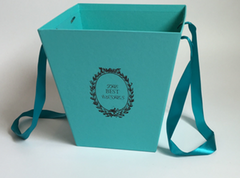 ���������� ������� Turquoise Box Flowers 25x25x25�� W9223
