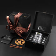 Подарочный набор для охлаждения виски со стаканом Bohemia Timesquare Whisky Stones 320мл WS107