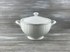 Супник с крышкой Oktawa Gold 2,5л