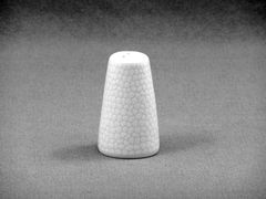 ������� Tom ����� �����