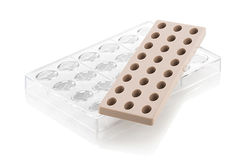 Форма для пралине OVALE 2,3х3,3х1,5см CH014 - в интернет-магазине Мир посуды Форма для пралине OVALE 2,3х3,3х1,5см CH014 - Мир посуды