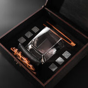 Подарочный деревянный набор для охлаждения виски в темной коробке со стаканом Sterling Whisky Stones WS101